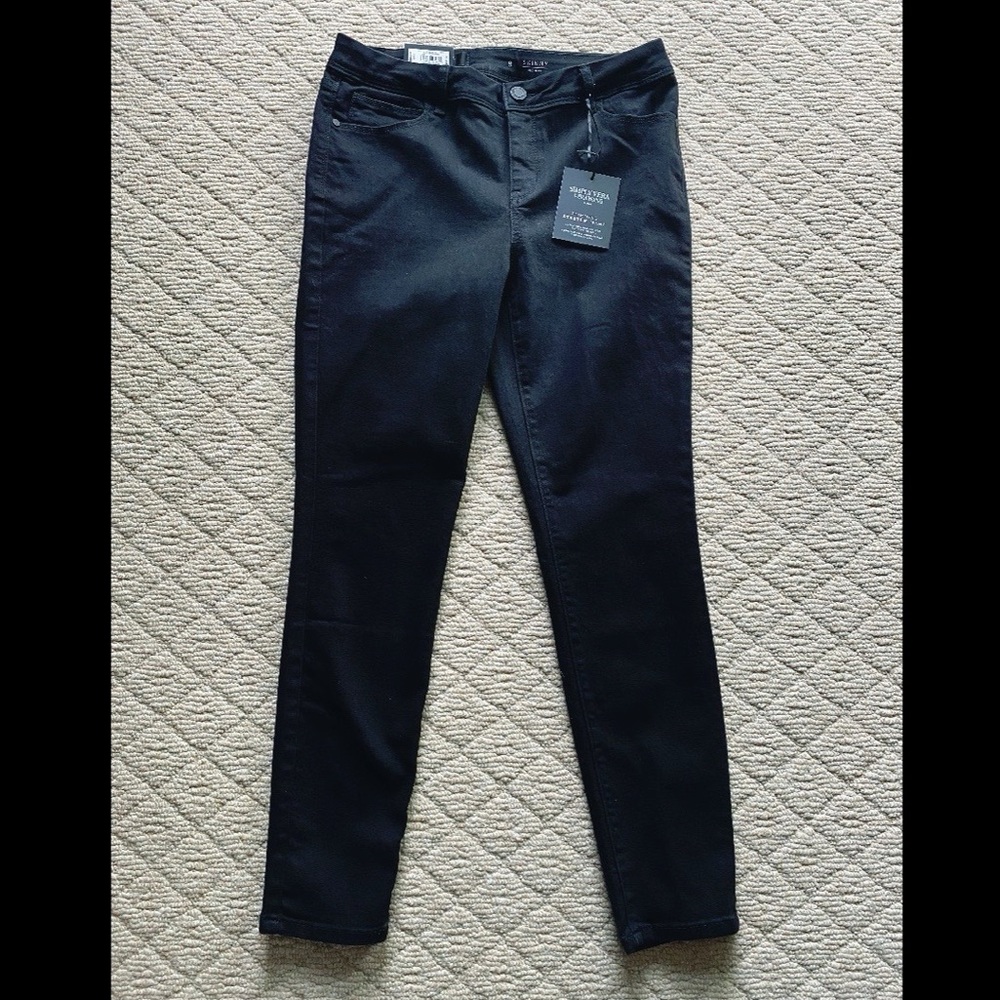 NWT: Simply Vera Vera Wang mid rise skinny jeans - Picture 2 of 3